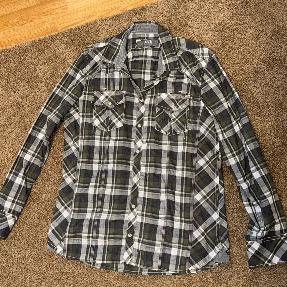 Men’s button down shirt